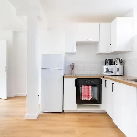 Apartament Appartemet A 2 Pas Du Metro